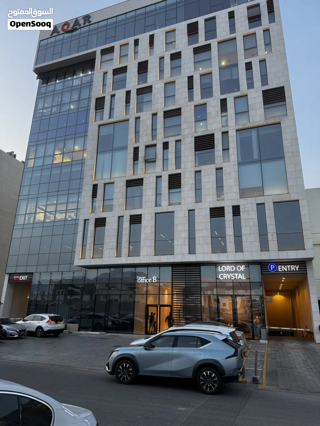 Luxury office space for rent