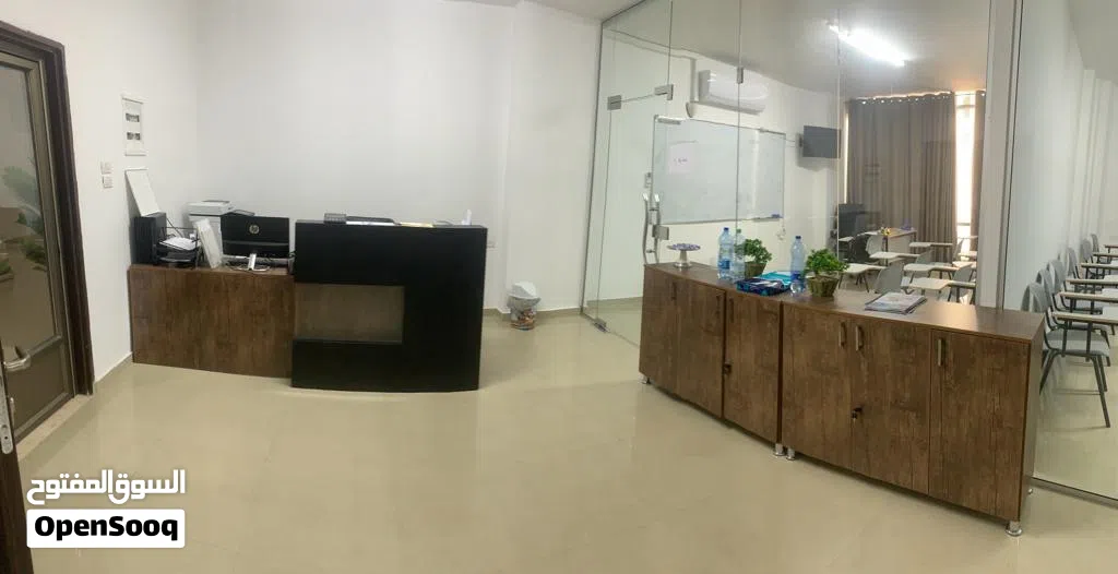 مكاتب وقاعات للإيجار والبيع وسط مدينة رام الله