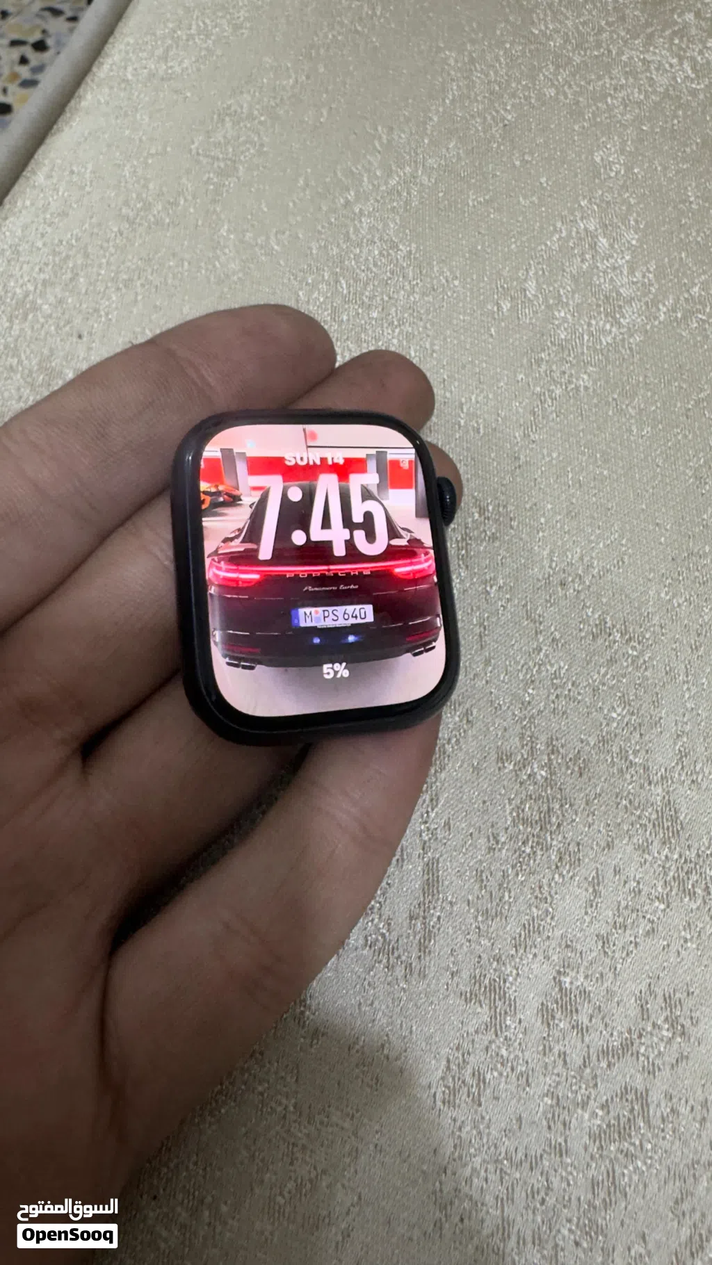 ساعة أبل واتش الاصلية جيل 9 لون اسود
