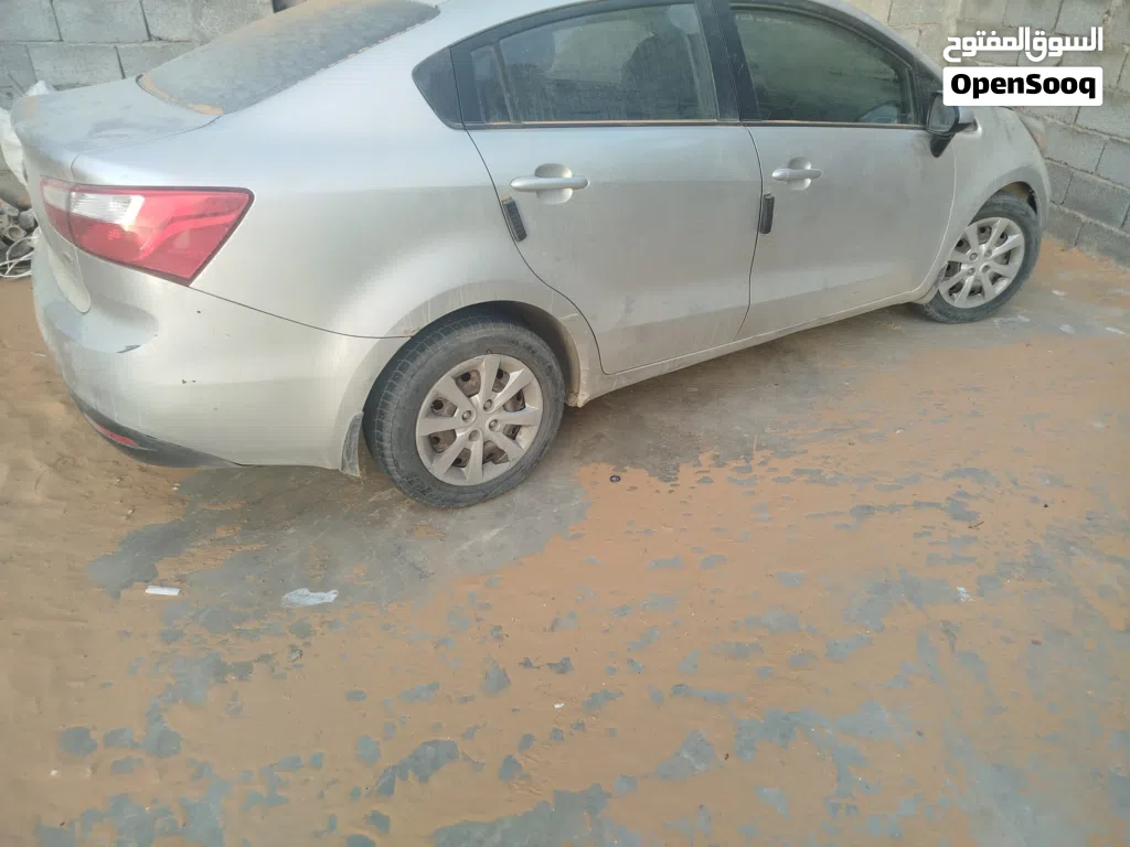 Kia Rio EX