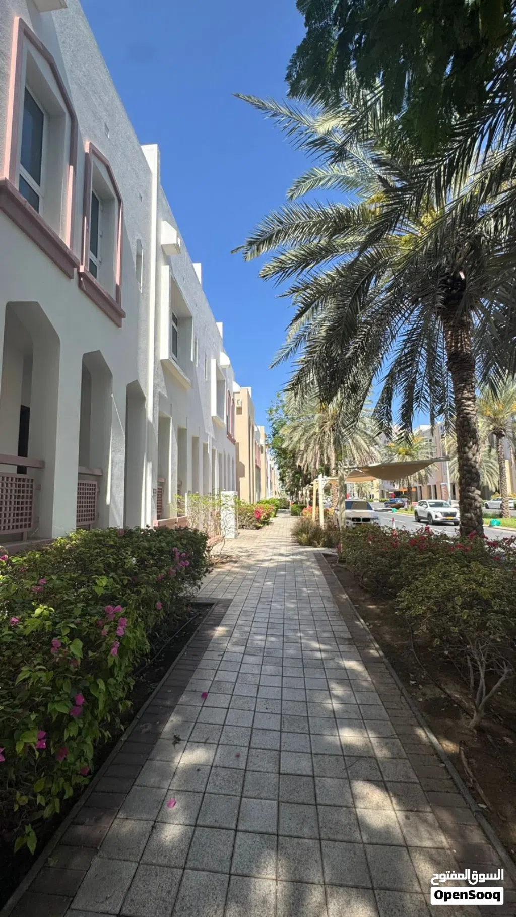 Townhouse for rent in Al Mouj