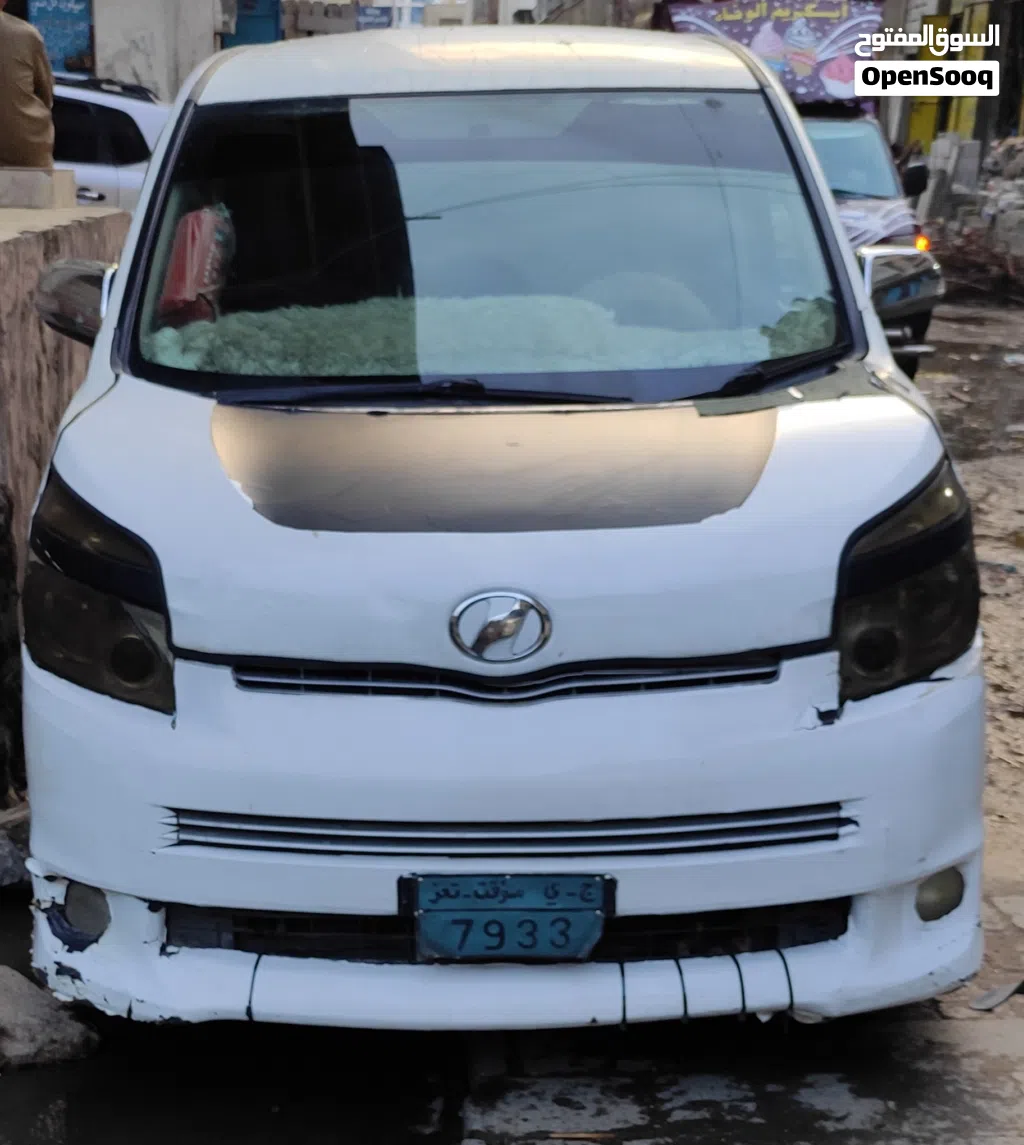 تويوتا فوكسي Voxy S-Z