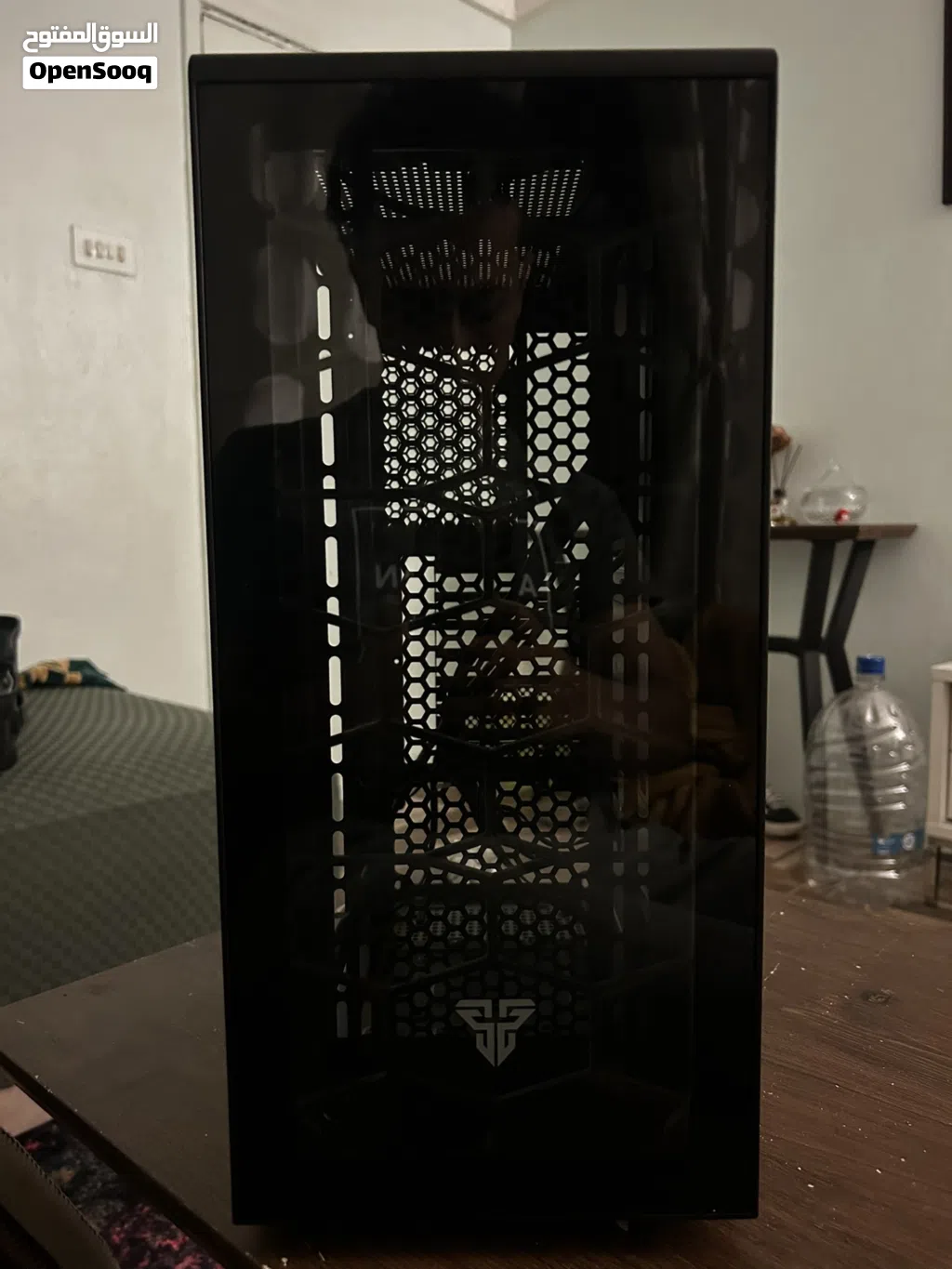 كيسة كمبيوتر جيمنج (Mid Tower)