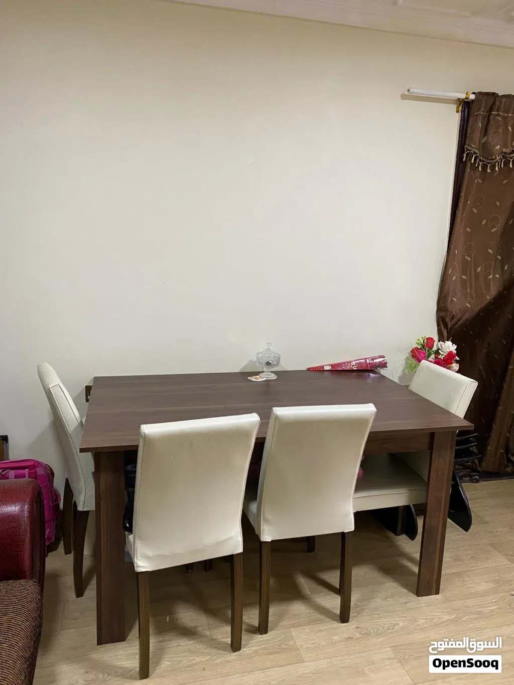 سفرة اربع كراسى