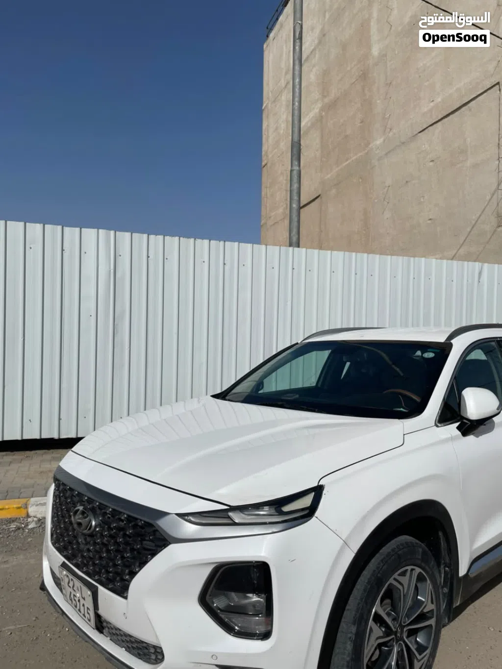 Hyundai Santa Fe SEL Premium
