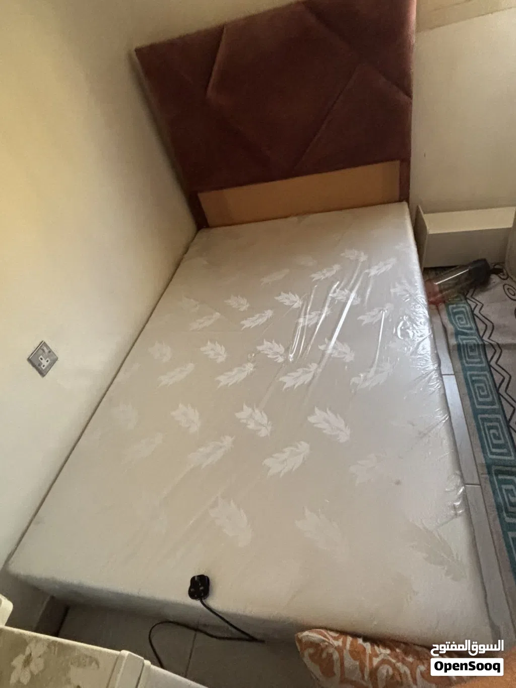 سرير نوم نفر ونص مستعمل شهرين
