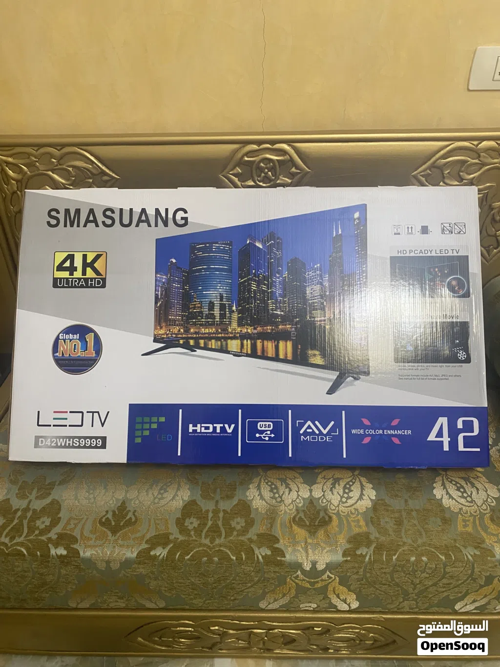 شاشه Samsung للبيع جديده 42 بوصه