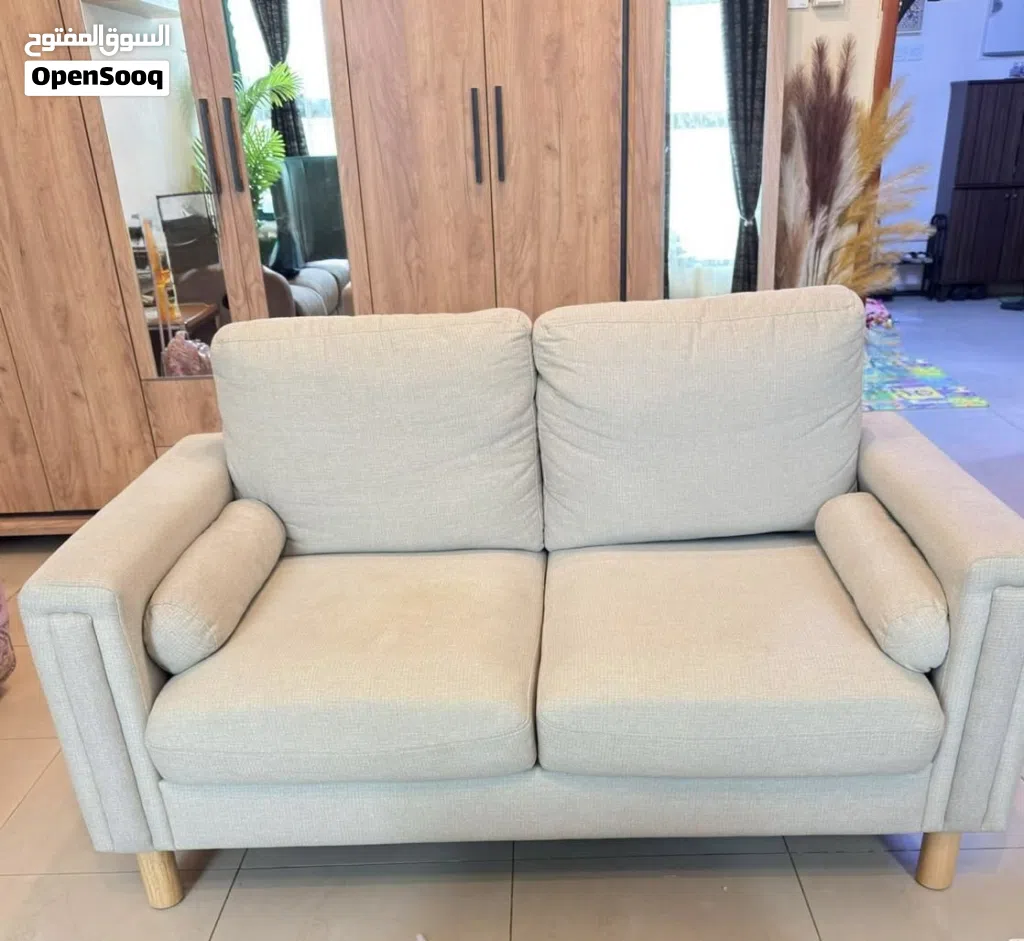 2-seater sofa (beige color)