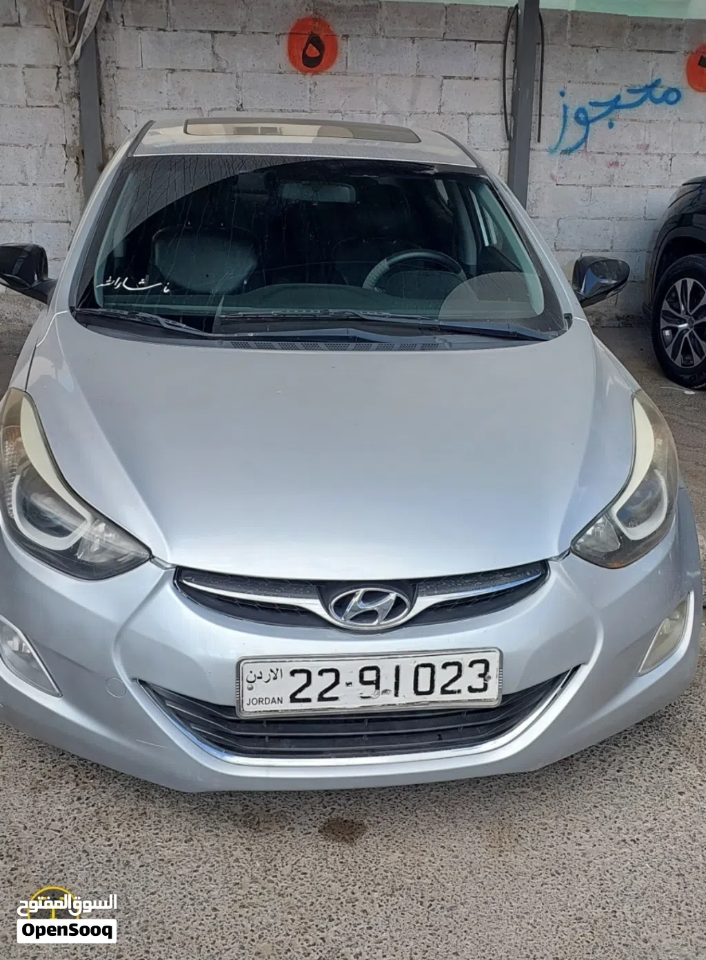 هيونداي افانتي Limited