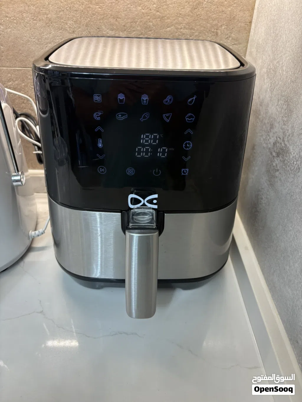 قلاية هوائية Daewoo (DC) للبيع Daewoo (DC) Air Fryer for Sale