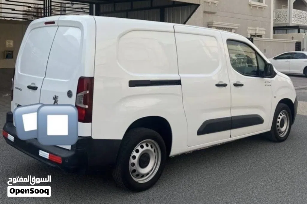 بيجو بارتنر Van Short Body