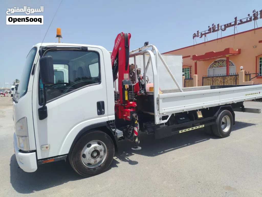 ايسوزو مع هايب وانش موديل 2023 صبغ الوكالة بدون حوادث كيلومتر 110 الف المكينه توربو 6غيار 3طن ونص