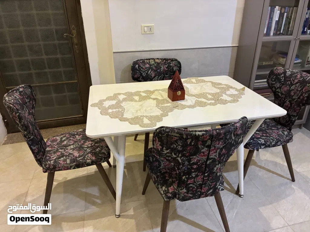 طاولة سفرة