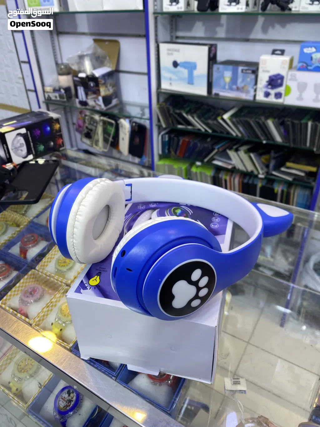 Brand New STN-28 Wireless Cat Ear Headphones (LED Lights)