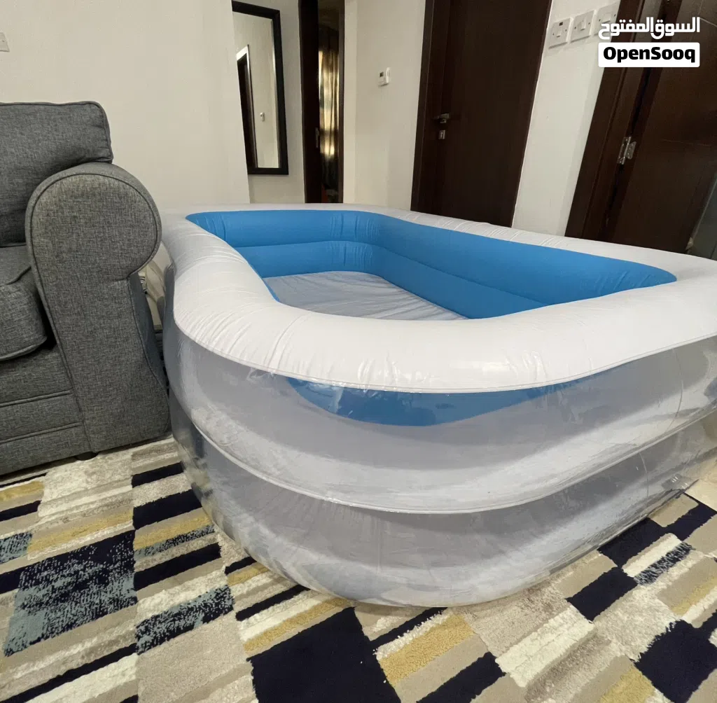 مسبح هواء مستعمل 4 مرات للبيع بدواعي السفر Swimming Pool Used 4 Times for Sale for Travel Purposes