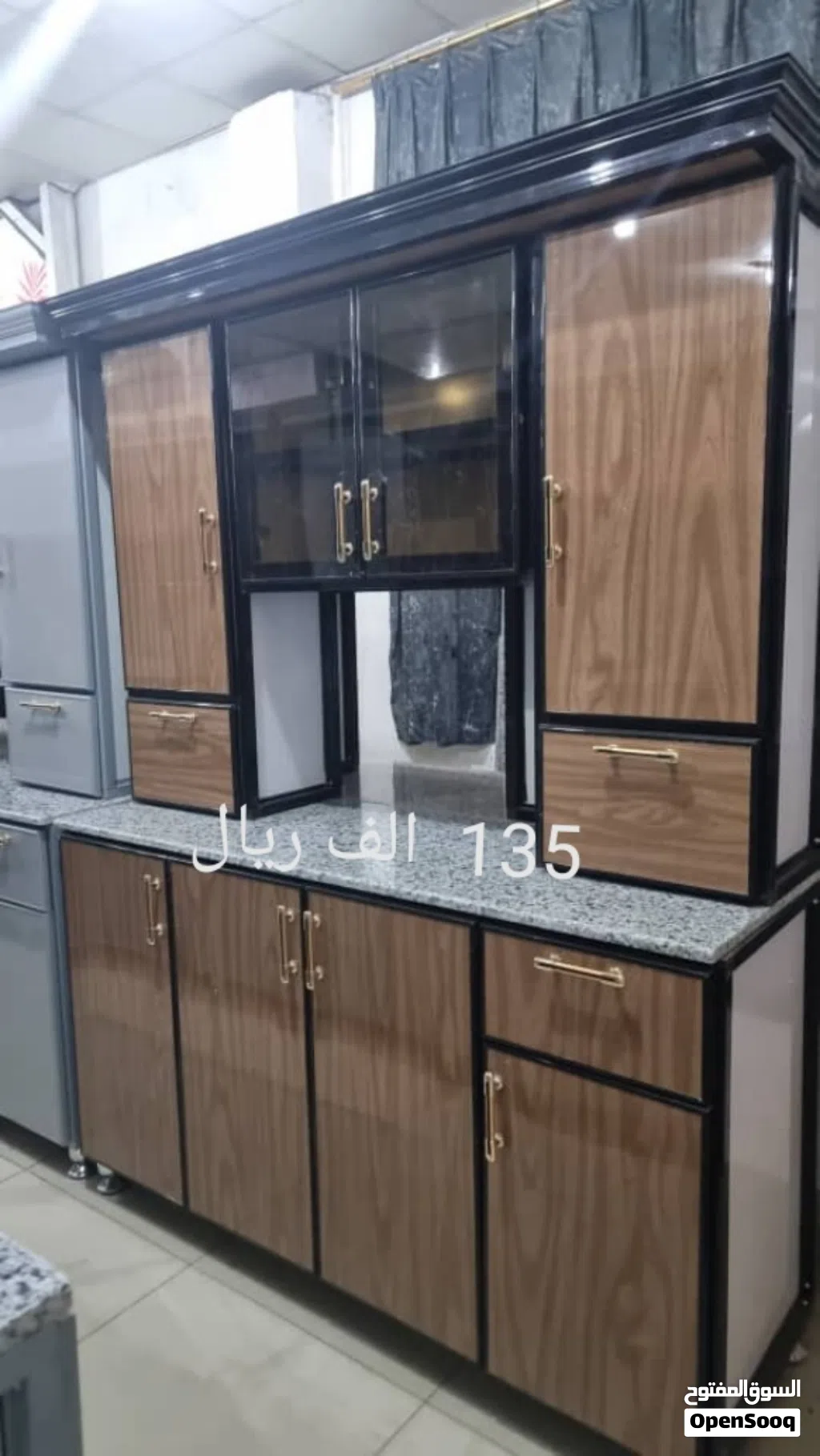 دولاب مطبخ المنيوم و رخام