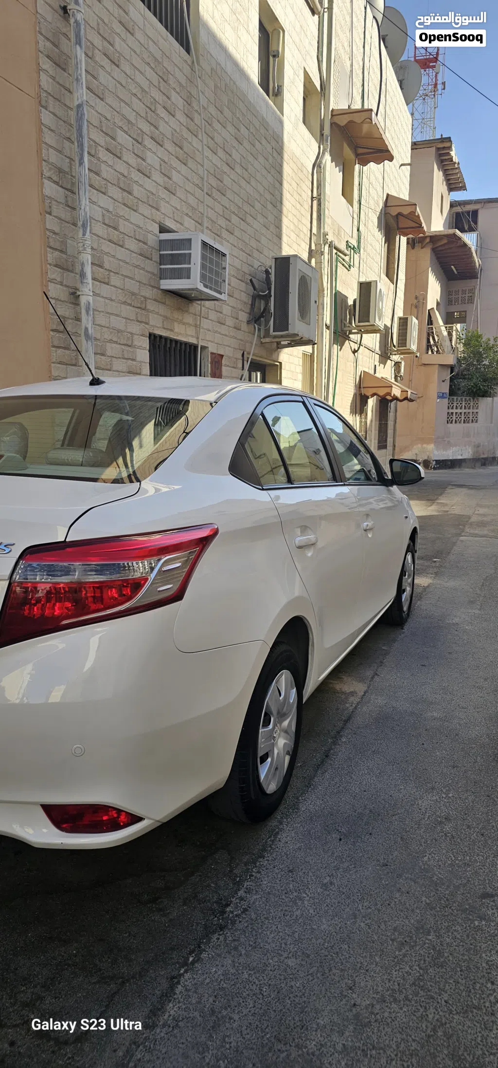 Toyota Yaris E