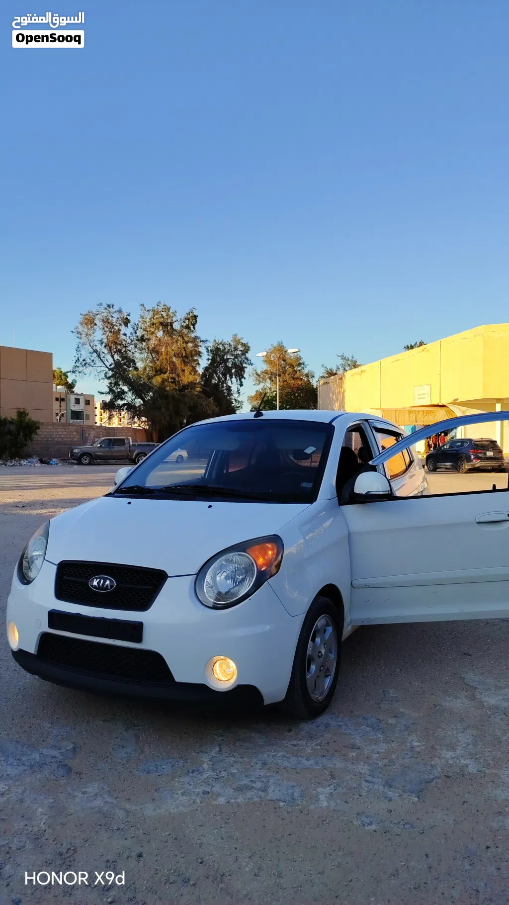 Kia Picanto EX