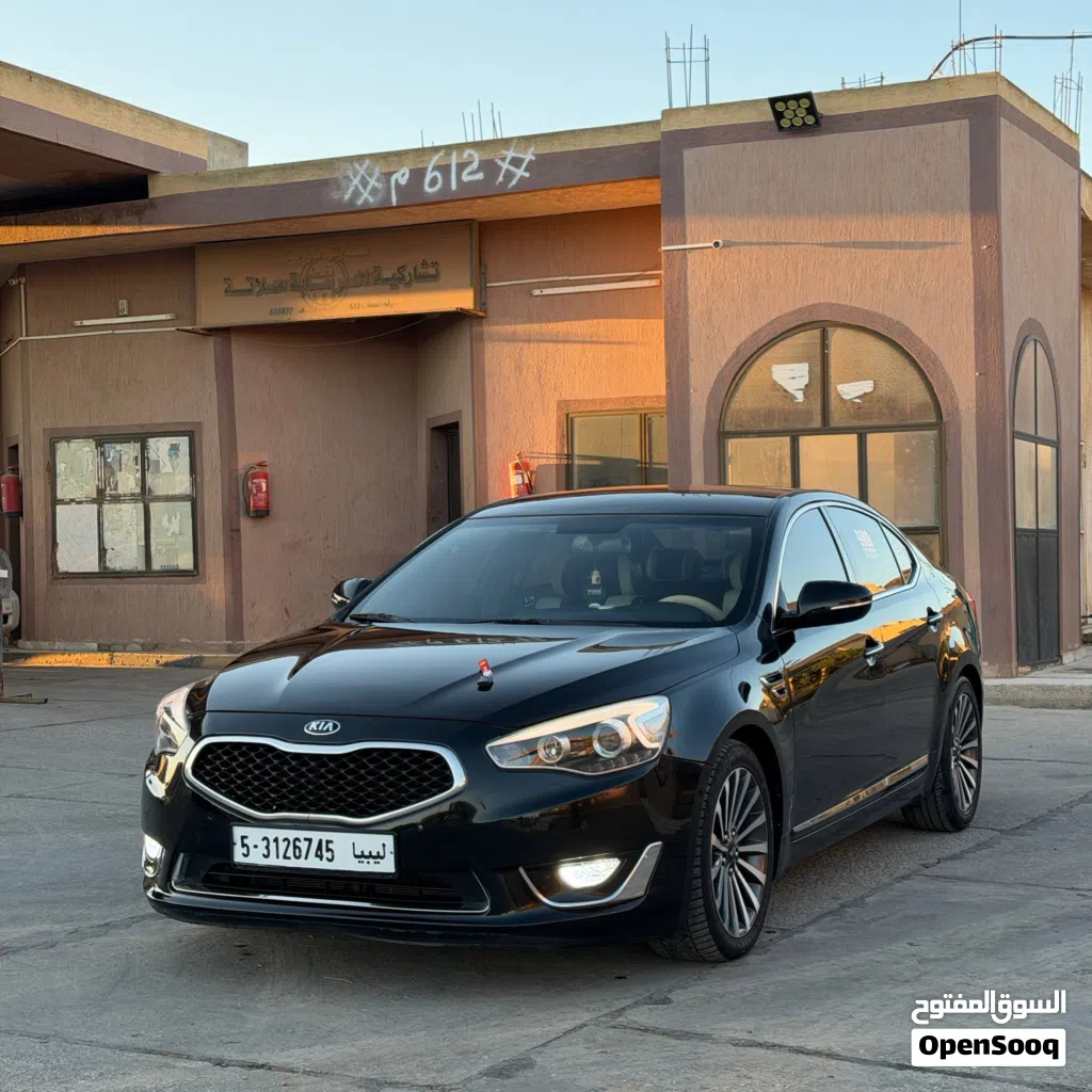 كيا كادينزا Limited