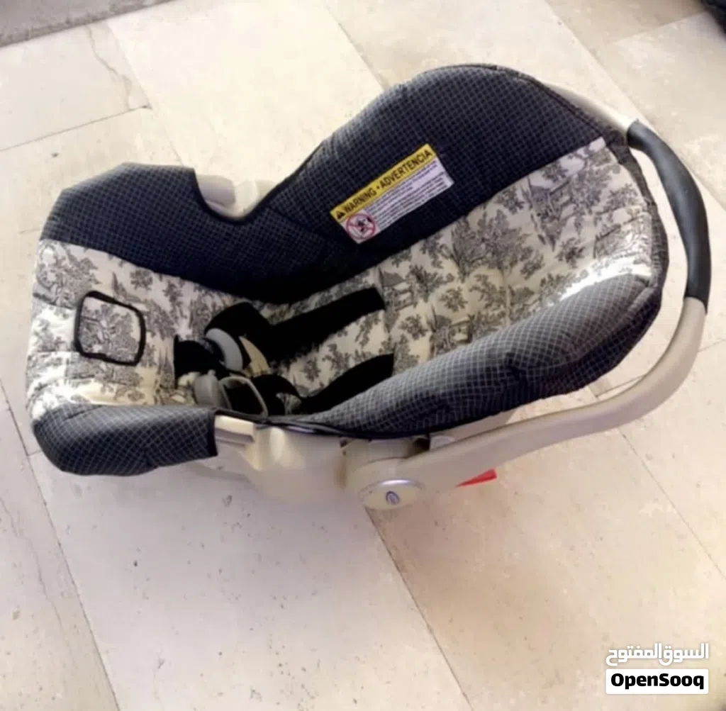Car seat كرسي سياره