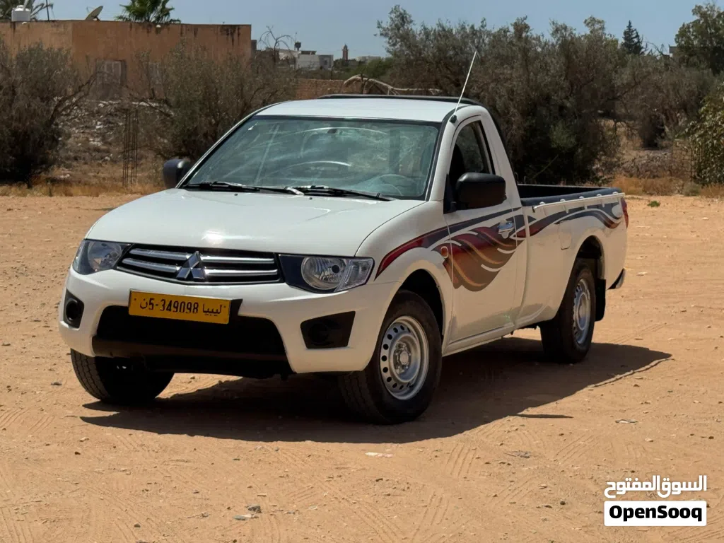 Mitsubishi L200 Standard