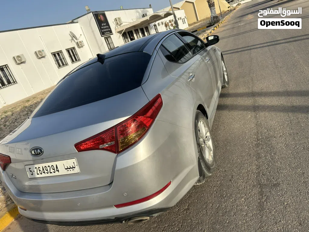 Kia K5 EX