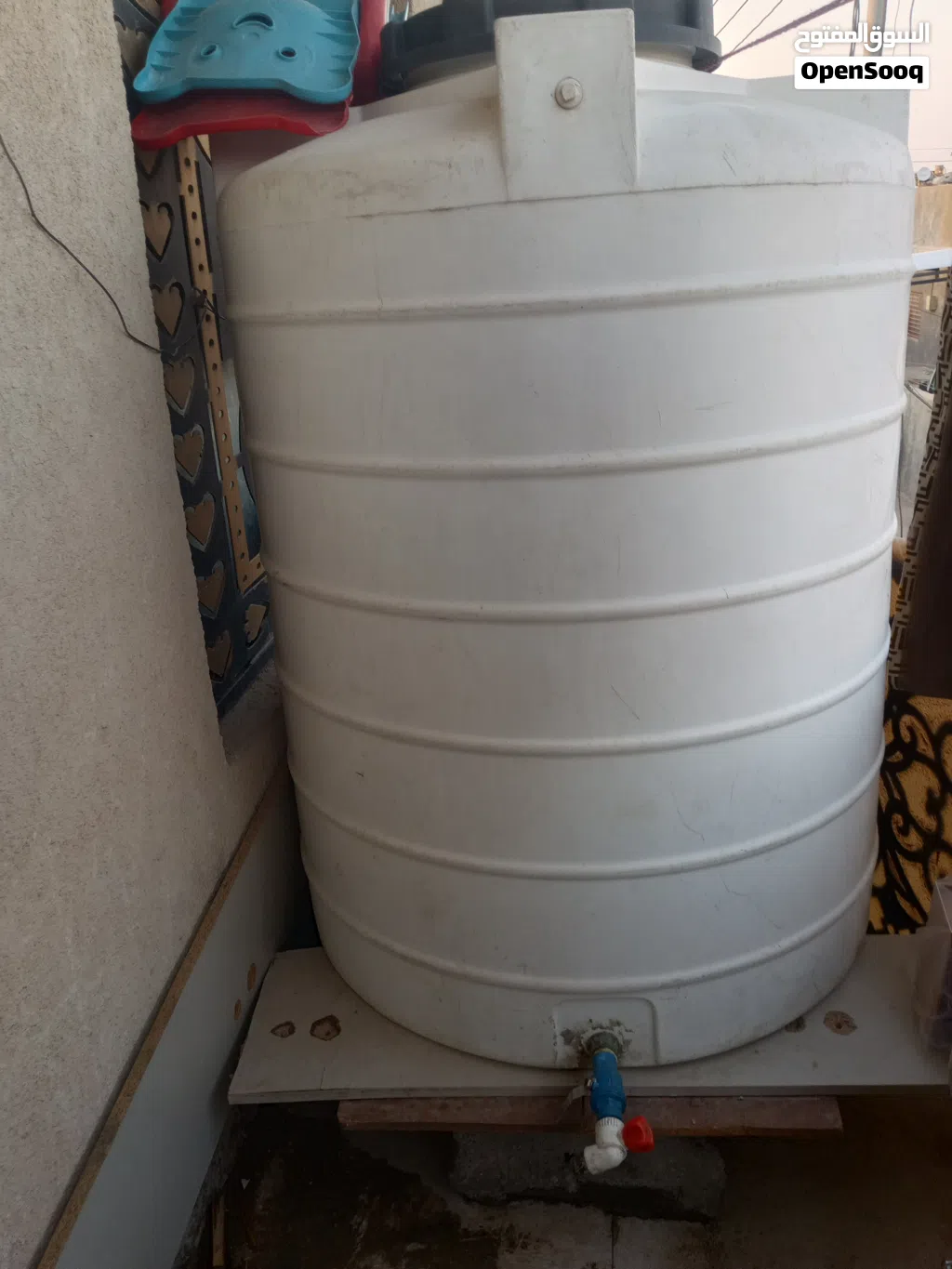 تانكي ماء طن