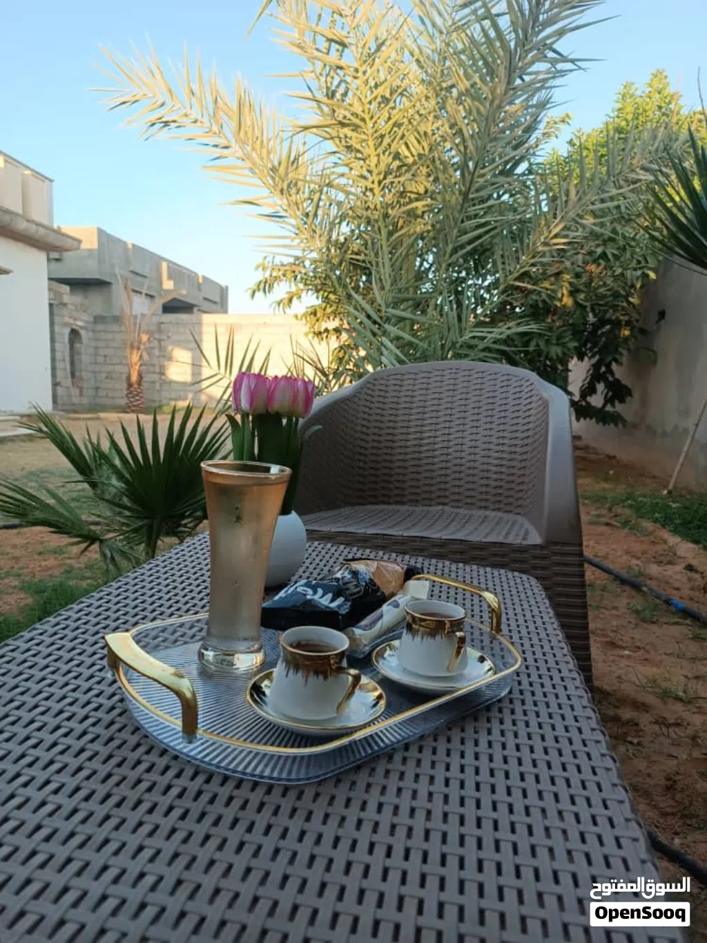 السلام عليكم منزل للبيع متكون من 2غرف .حمام.مطبخ.صاله.مامر. مساحة500متر.مسقوف140متر.شهادعقارية