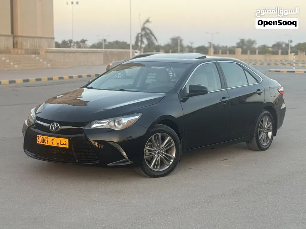 Toyota Camry SE
