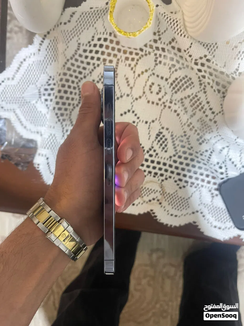 ايفون 13 pro max وكاله ولا شخط جهاز طلقه ولا غلطه بطارية 78 256 g