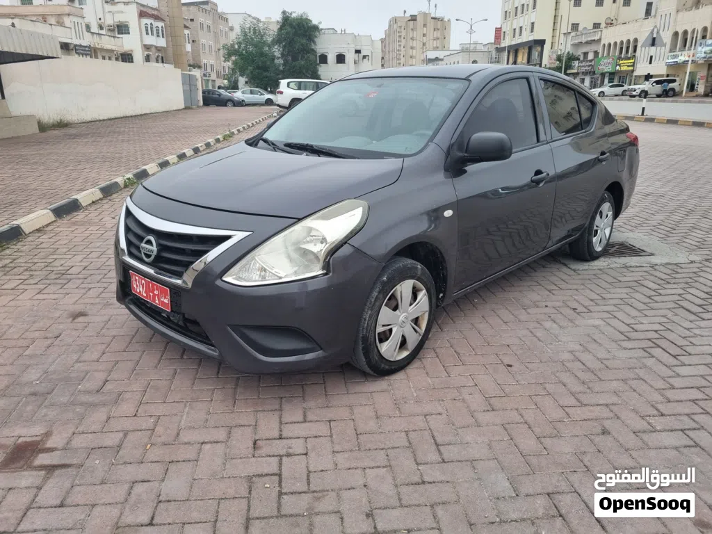 Nissan Sunny S