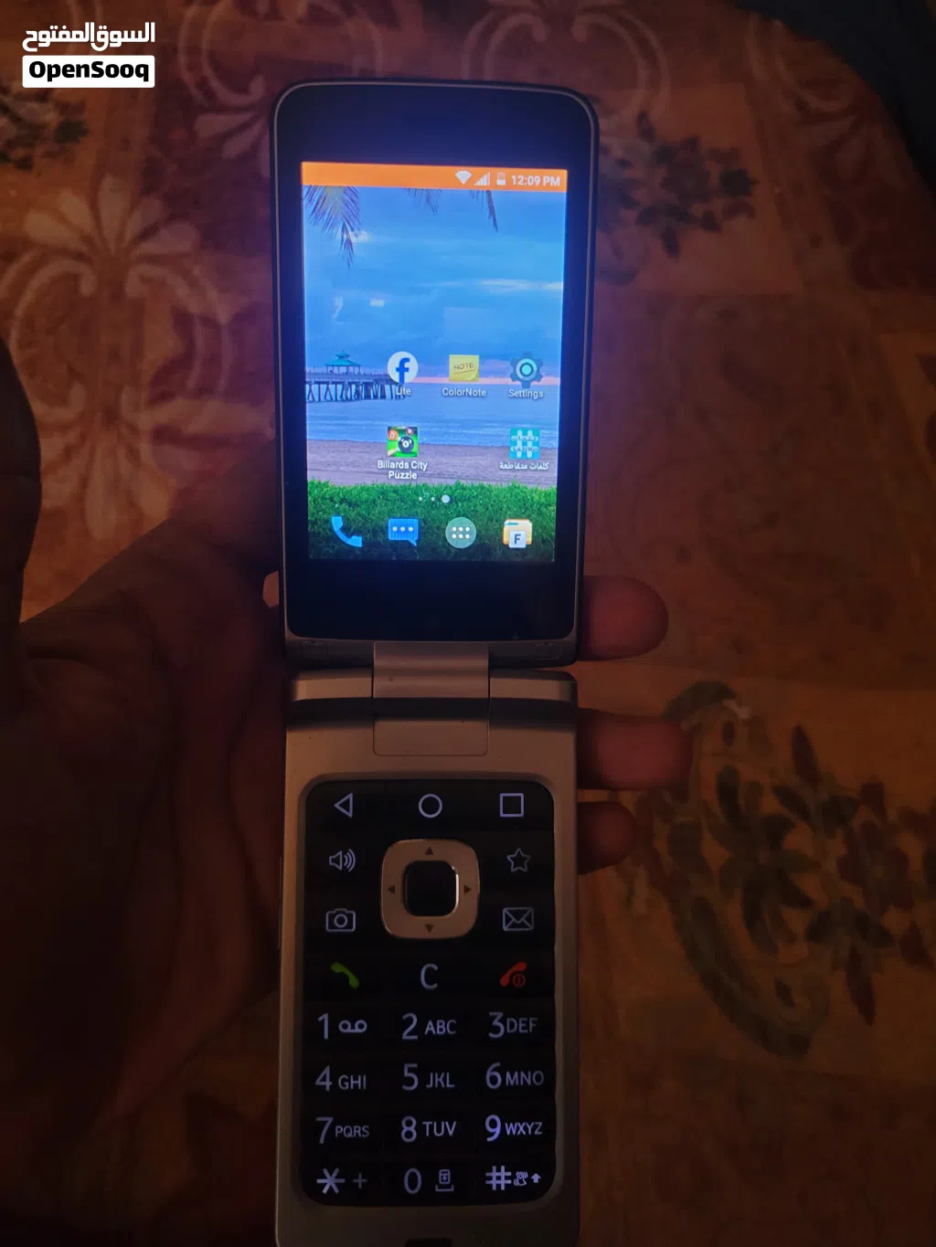 جوال ZTE لمس وازرار جوال بعنوان الاسعافات الاوليه لرجال الاعمال