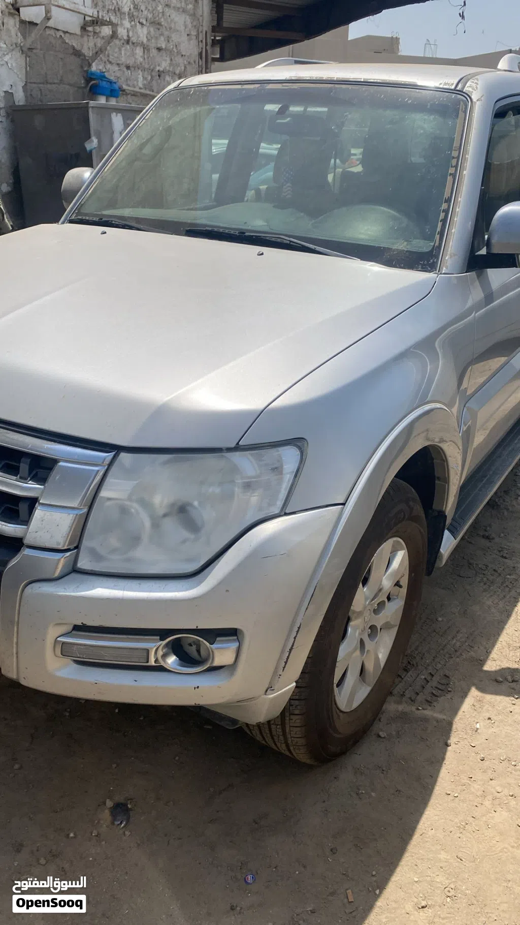 Mitsubishi Pajero GLS