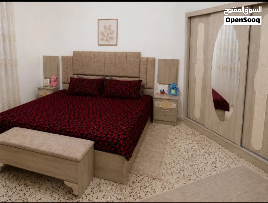 غرفة نوم خشب لاتيه