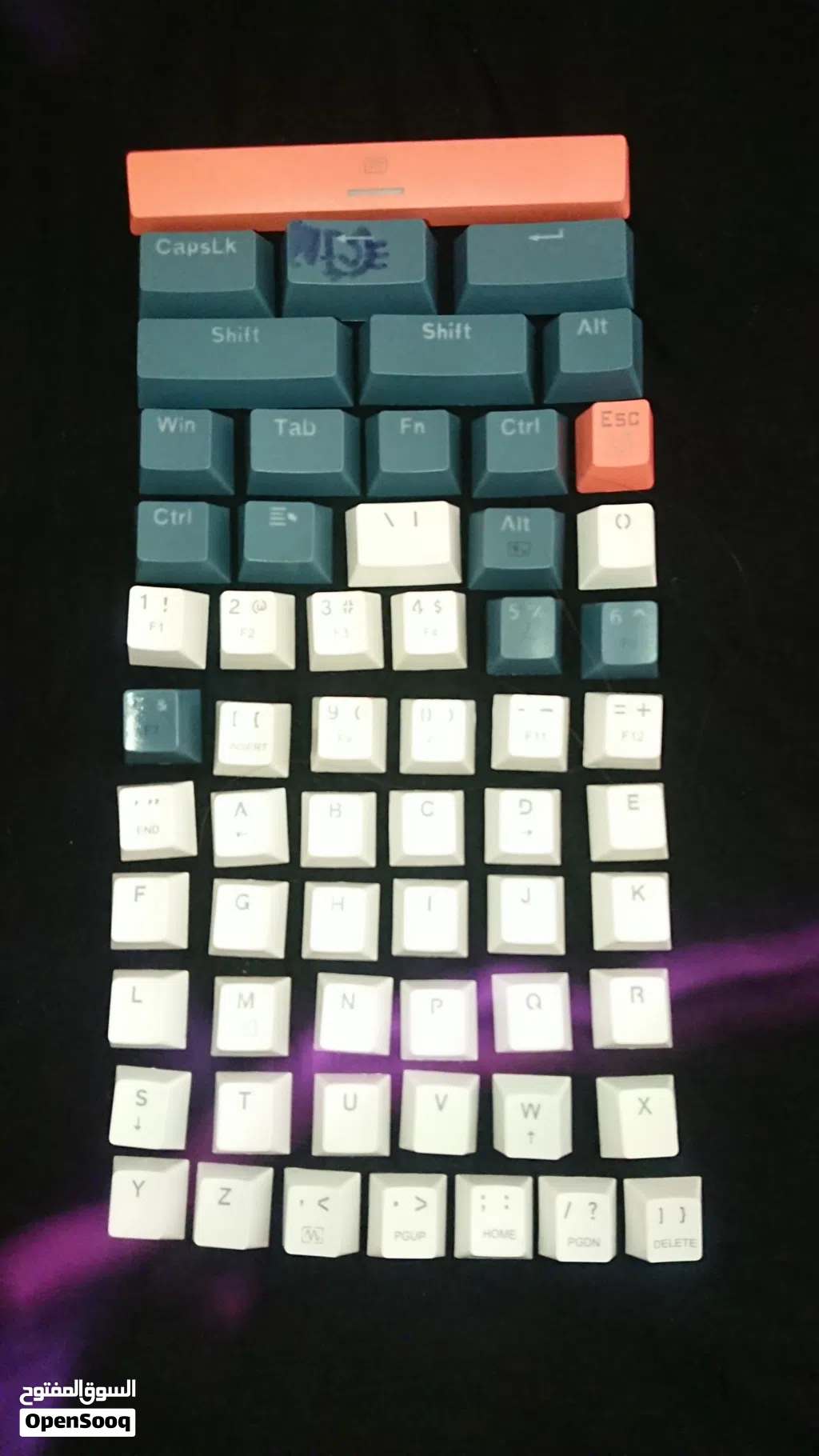 standard two keyboard full-size layouts