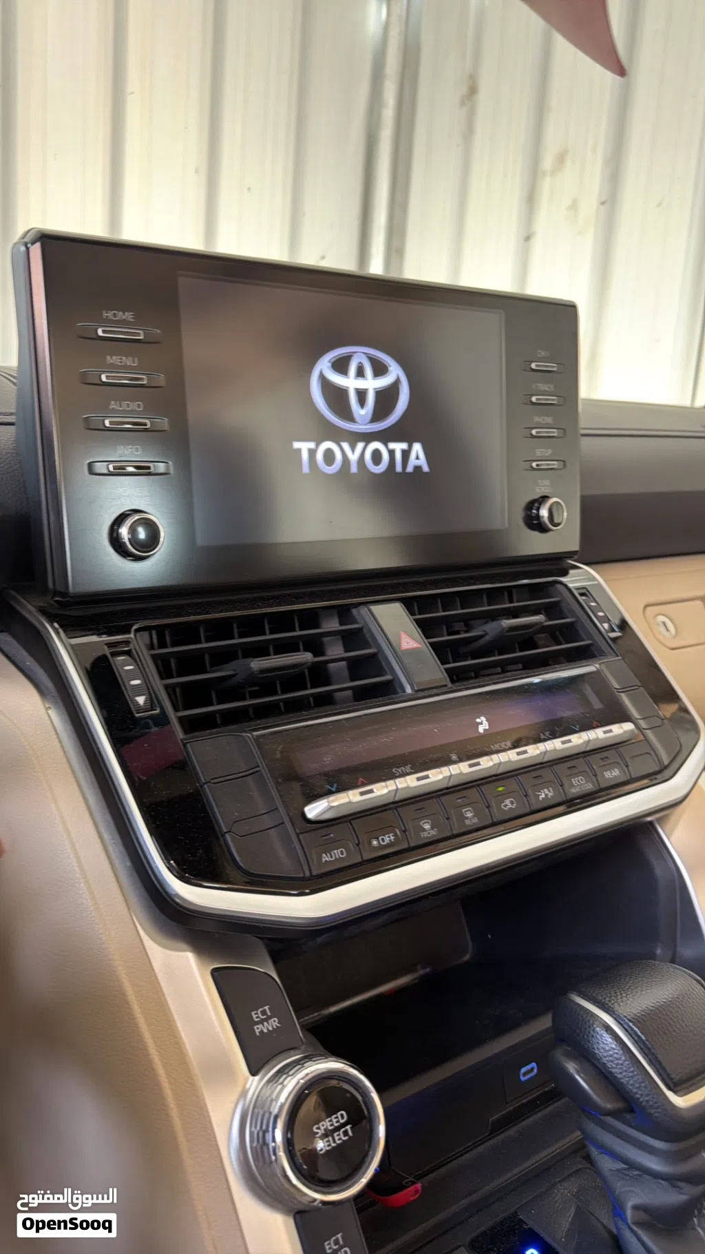 Toyota Land Cruiser GR