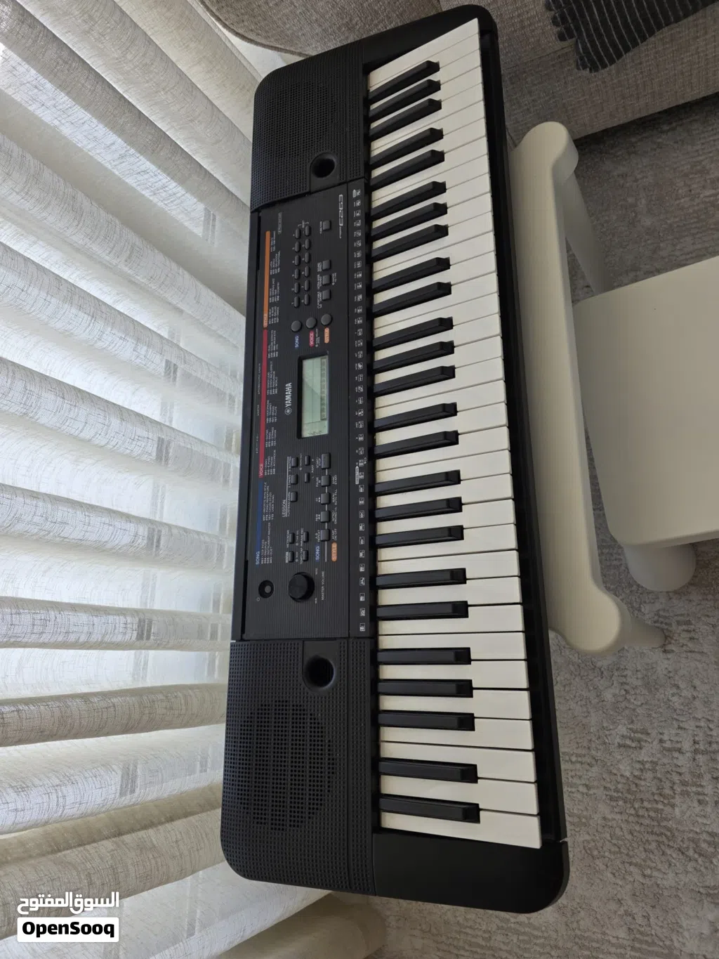 للبيع بيانو Yamaha إلكتروني بحالة ممتازة