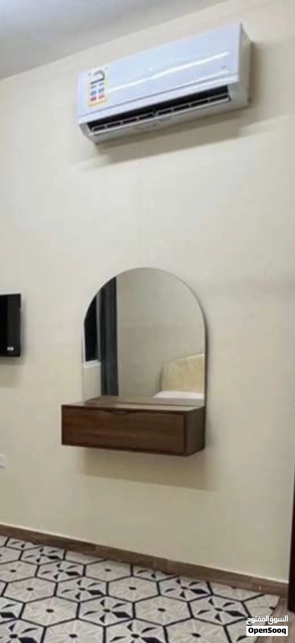 تسريحه جداره نظيفه جدا كانها جديده