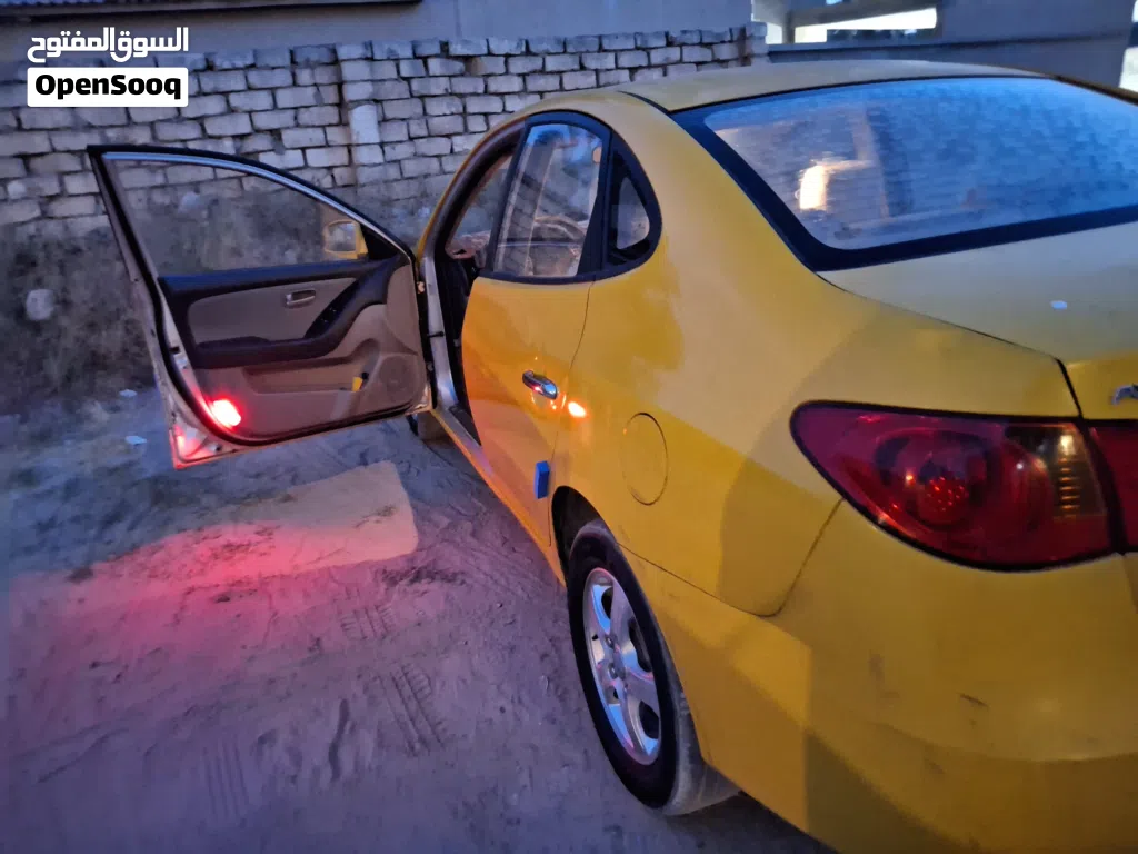 هيونداي افانتي Limited