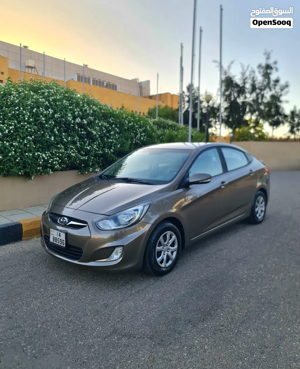 هيونداي اكسنت Limited