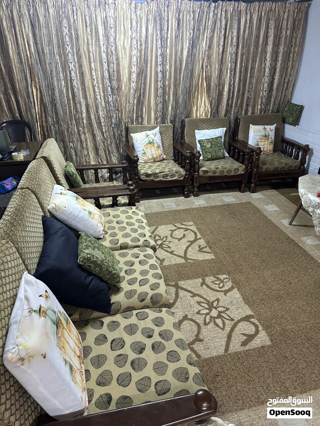 طقم كنب موريس