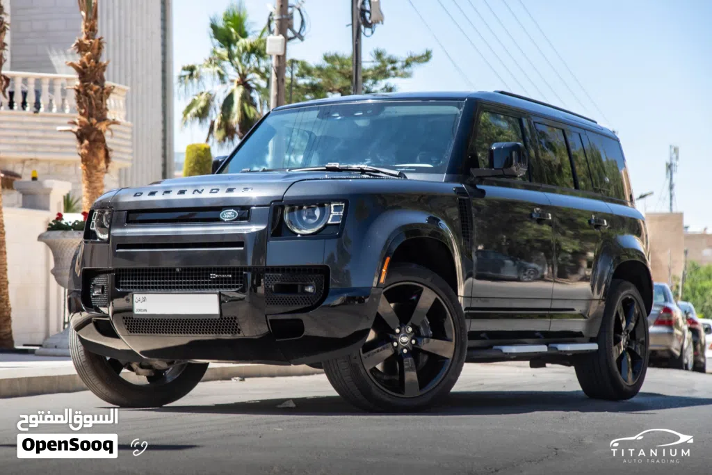 Land Rover Defender Standard