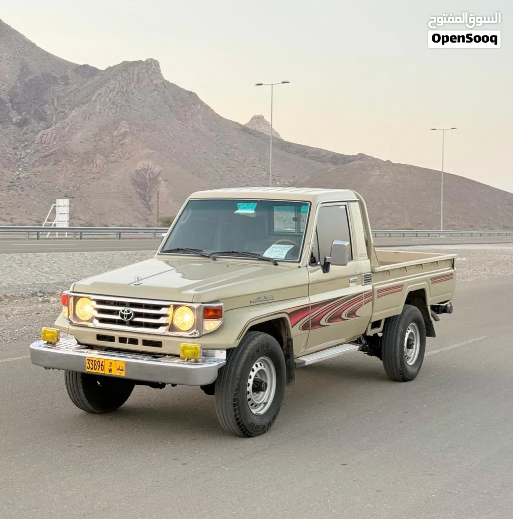 تويوتا لاند كروزر Pickup - Shas
