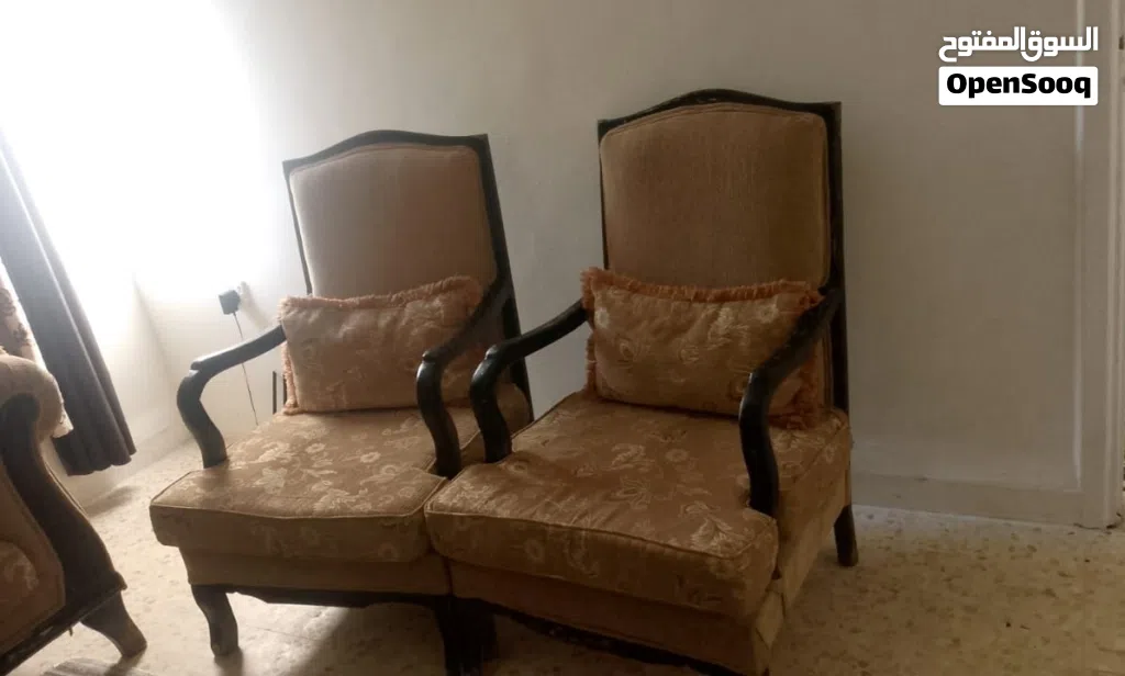 طقم كنب للبيع