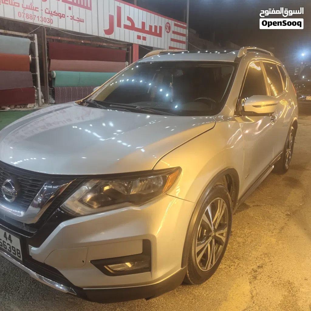 Nissan Rogue SL