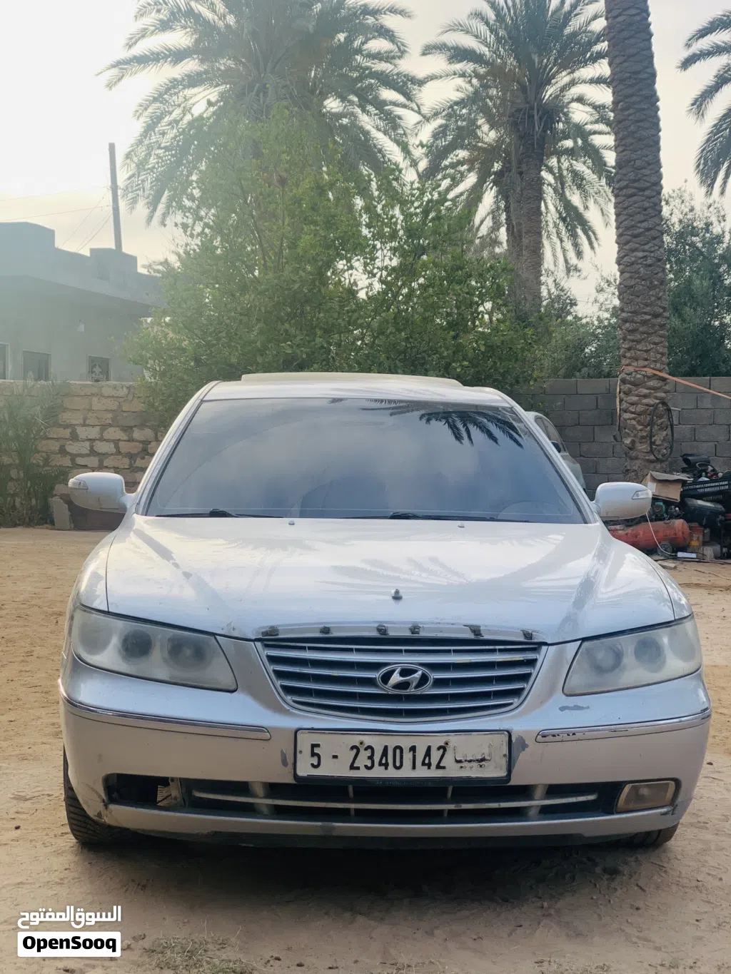 Hyundai Azera Standard