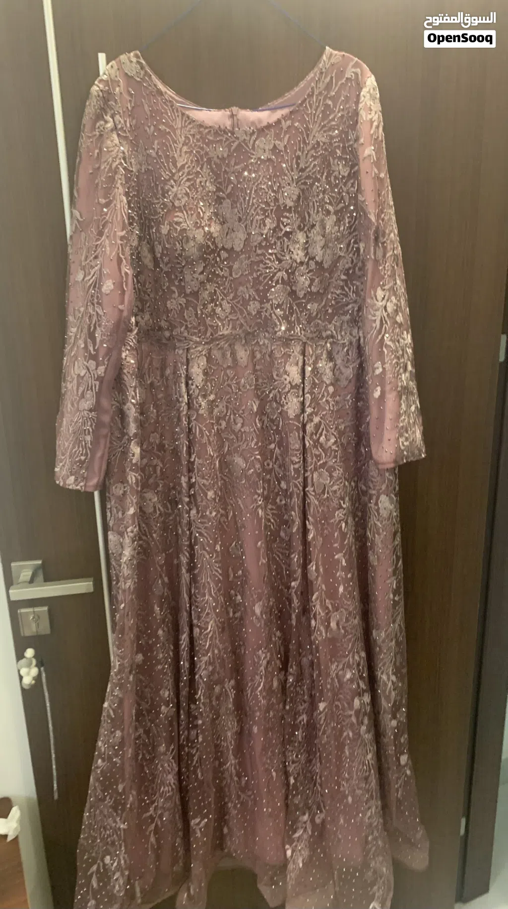 فستان سهرة شبة جديد