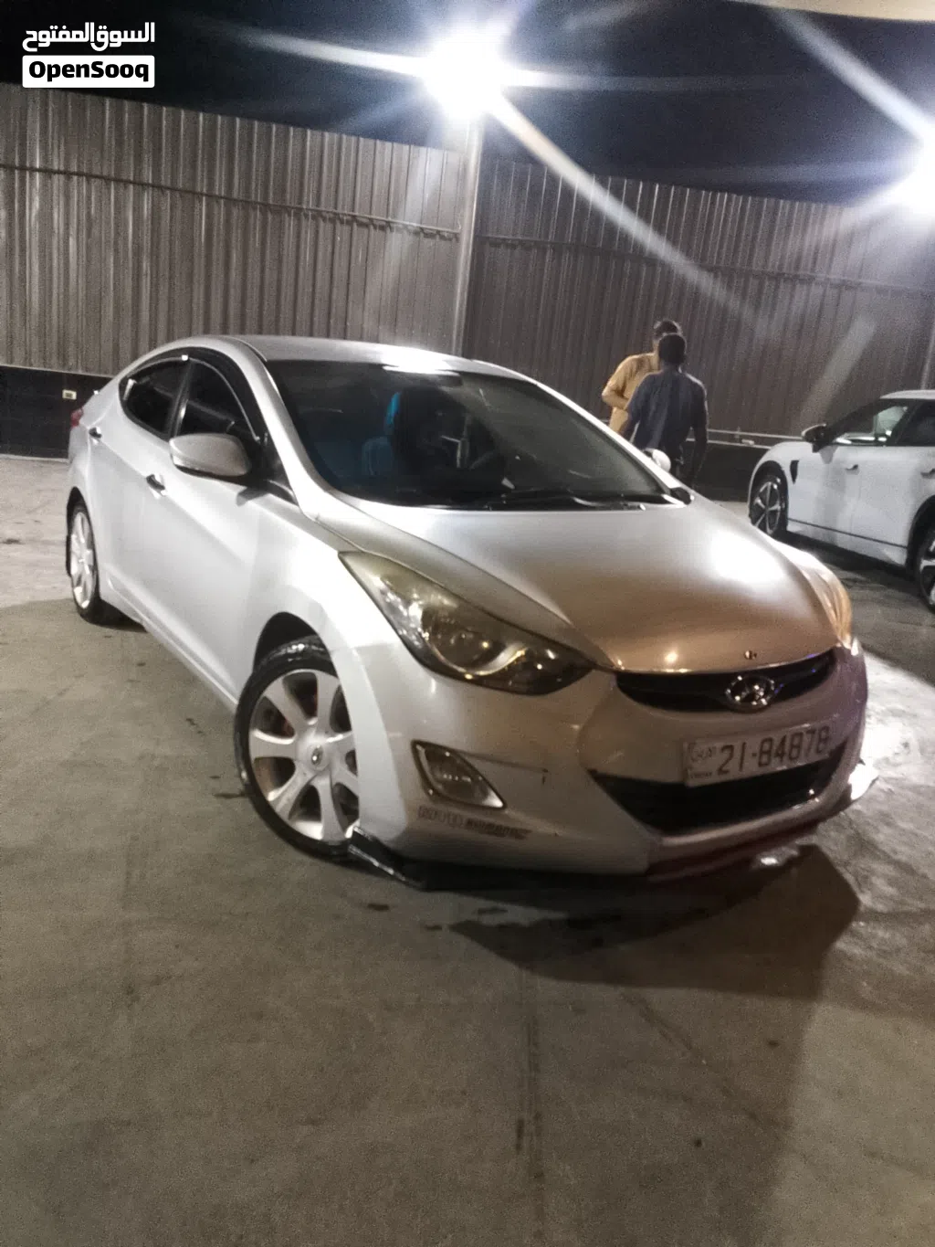 هيونداي افانتي Limited