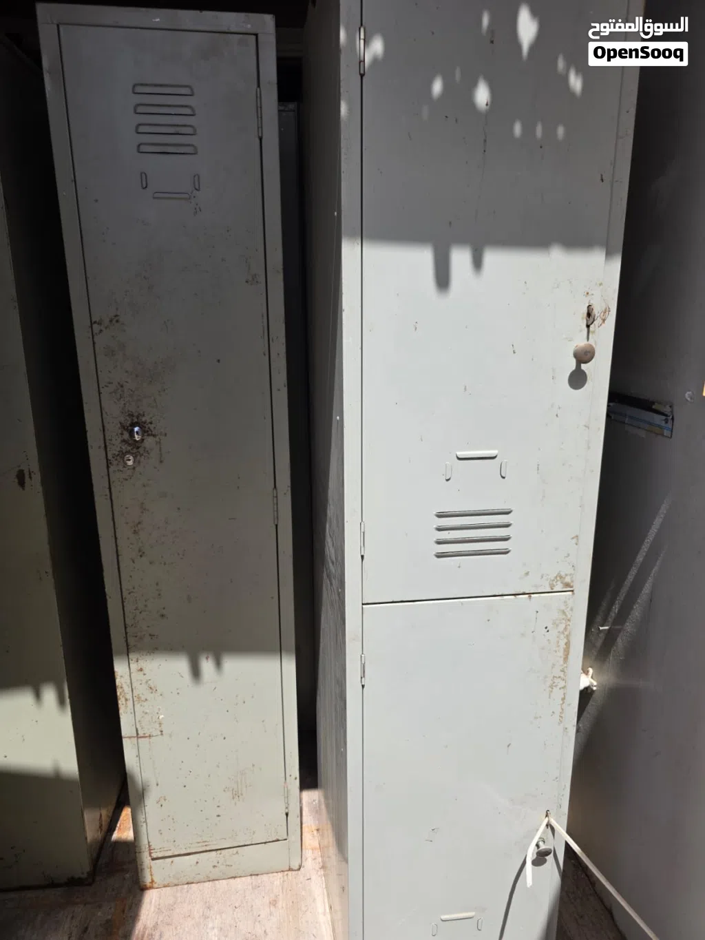 Cupboard for labours