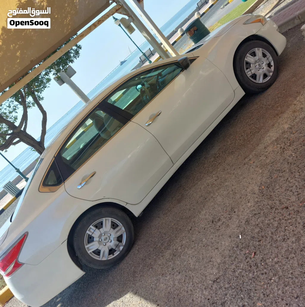 Nissan Altima S